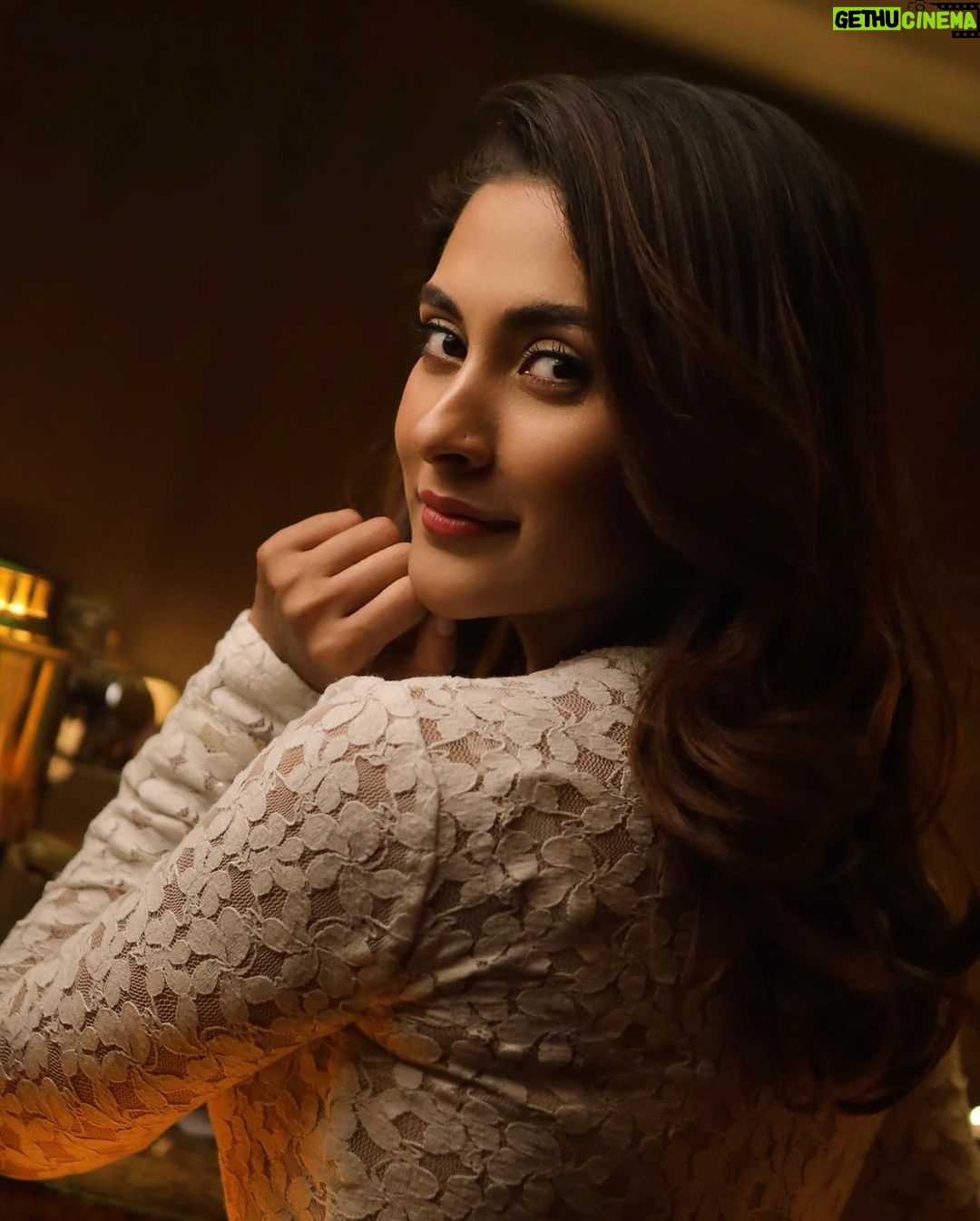 Mehazabien chowdhury hot