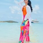 Mehazabien Chowdhury Instagram - Saltwater Therapy 🍹 Half Moon Cay, Bahamas