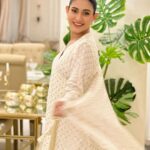 Mehazabien Chowdhury Instagram - 99% Angel 😌 Wearing: @meherofficials 🫶🏼
