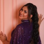 Mehazabien Chowdhury Instagram - Can you guess the inspiration ? Dress and accessories: @hijabicon_cs Makeover: @zahid8357 @zahidkhanbridalmakeover Photography: @adorhossainbadsha Jewelry: @1_zewar_1