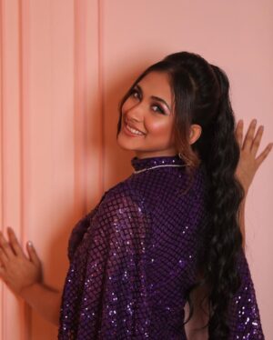Mehazabien Chowdhury Instagram - Can you guess the inspiration ?

Dress and accessories: @hijabicon_cs 
Makeover: @zahid8357 @zahidkhanbridalmakeover 
Photography: @adorhossainbadsha 
Jewelry: @1_zewar_1