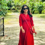 Mehazabien Chowdhury Instagram - Something red, something wild ♥️