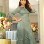 Mehazabien Chowdhury Instagram - Hello Summer 💐 Outfit: @rise.brand Photography: @zutons_snapshoot