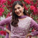 Mehazabien Chowdhury Instagram - বাগান বিলাসিনী 🌺 Outfit: @azwa__official Photography: @zutons_snapshoot