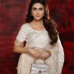 Mehazabien Chowdhury Instagram - All set for award night 🌹 Outfit: @zartaajbridal Makeover: @zahidkhanbridalmakeover Studio Photography: @mh_bipu Venue Pic: @zutons_snapshoot
