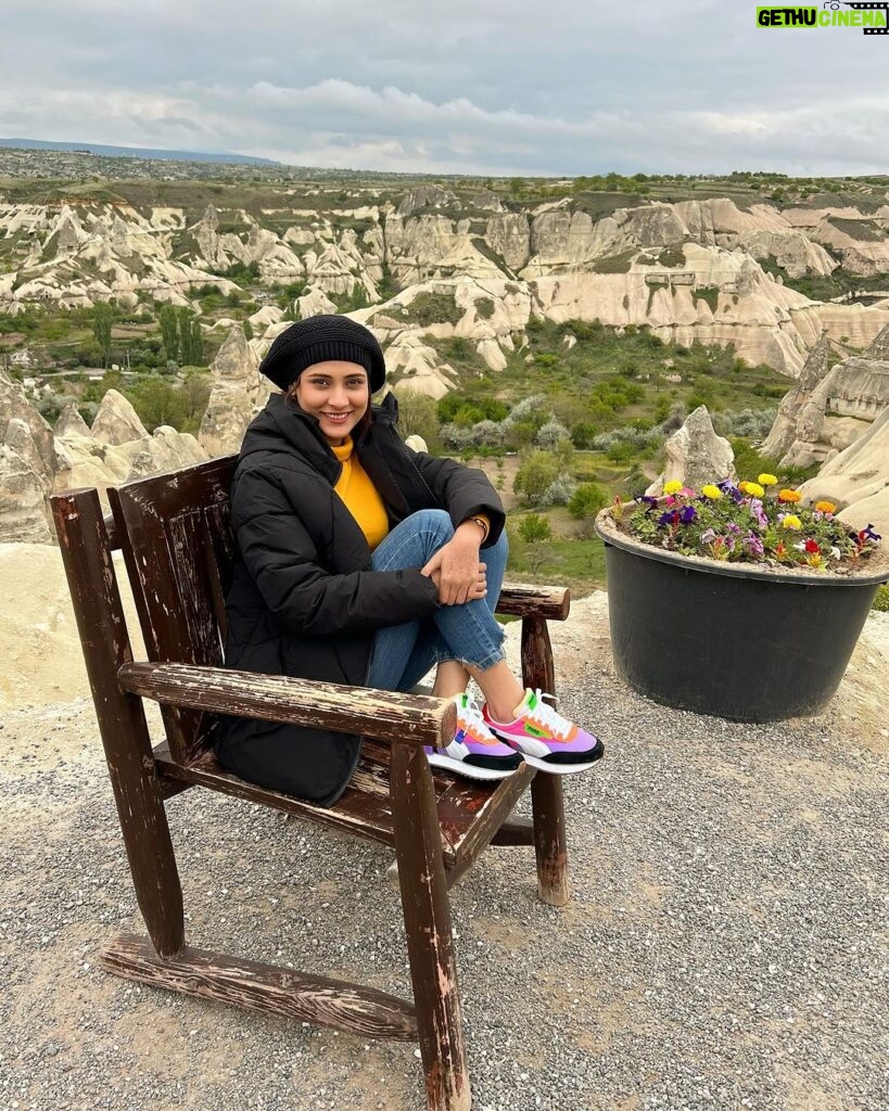 Mehazabien Chowdhury Instagram - The most magical place I ever visited 🧿 Göreme National Park and the Rock Sites of Cappadocia *