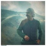 Mehdi Pakdel Instagram – .
شکوهی در جانم تنوره می کشد
گویی از پاک ترین هوای کوهستانی
لبالب
قدحی درکشیده ام.
در فرصت میان ستاره ها
شلنگ انداز
رقصی می کنم
دیوانه
به تماشای من بیا! .
/ دی ۱۳۴۰ / احمد شاملو Kurdistan Province