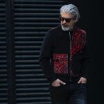 Mehdi Pakdel Instagram - یقین داریم مد میتواند امید و زیبایی را از پس هر انزوایی به خانه ها بیاورد. از آینده ایی برای ما بگوید که انسانها [در کنار یکدیگر ] بی وقفه ، میخندند و زندگی میکنند We believe , Fashion can provide solace and beauty under stress or in pain