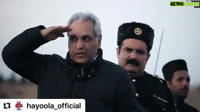 Mehran Modiri - 29.2K Likes - #Repost @hayoola_official with ・・・
اولین ویدئو از پشت صحنه سریال «هیولا» به کارگردانی مهران مدیری و تهیه کنندگی سید مصطفی احمدی/ تصویربرداری این سریال در تهران، فشم و شهریار همچنان ادامه دارد.
کارگردان پشت صحنه: پیمان داداش زاده