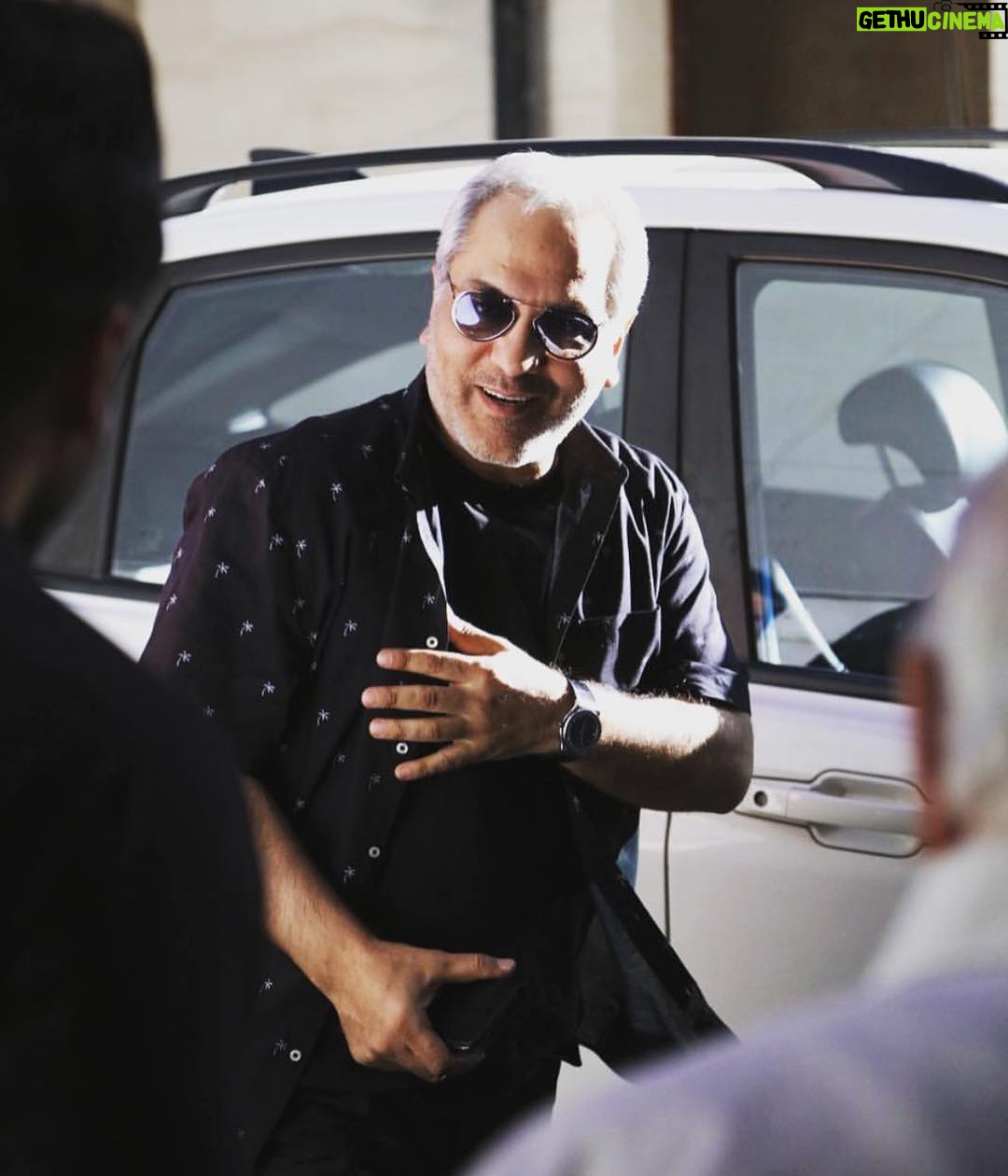Mehran Modiri - 20.2K Likes - امروز اكران فيلم "ساعت ٥ عصر " با مردم مهربان شيراز .
#شيراز #ساعت٥عصر