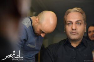 Mehran Modiri Instagram - بازى"مهران مديرى". در فيلم سينمايى ."ساعت ٥ عصر"......
.
.
.تهيه كننده ، نويسنده ، كارگردان :."مهران مديرى ".
.
#ساعت٥عصر
عكس از :@alidarvishsefat