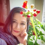 Mehrave Sharifinia Instagram – 🌹’
سال نو مبارک
امیدوارم امسال از سال قبل خیلی بهتر باشه 
و برق چشم‌هامون از امید و رضایت و شادی لبریز شه.
❤️😍❤️
‘
‘
#عید #عیدنوروز #مهراوه_شریفی_نیا