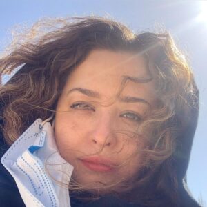 Mehrave Sharifinia Instagram - ' غم و غصه‌های این سالِ گند با باد می‌رن و روزهای خوب میان، روزهای خیلی خوب... ❤️ ' ' ' #سال '