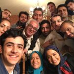 Mehrave Sharifinia Instagram - ... به بهانه‌ی جشنواره‌ی جام‌جم، _که کاش به صورت سالانه و ‌منظم برگزار می شد_ و جایزه‌ای که به آقای شفیعی تهیه‌کننده‌ی محترم سریال “کیمیا”، به عنوان بهترین سریال تعلق گرفت، سری به عکس‌های قدیمی زدم و یاد خاطرات کردم. به آقای شفیعی، آقای افشار ، آقای بهبهانی‌نیا و خانم پارسافر بابت تهیه‌کنندگی، کارگردانی و نویسندگی سریال “کیمیا” تبریک و خسته‌ نباشید می‌گم، لحظات خوشم رو در کیمیا مدیون خوبی‌ و بزرگی و کاربلدیِ شمام. و همینطور تبریک و خسته نباشید می‌گم به تک‌تک همکاران عزیزم. ‘ با دیدن عکس‌هایی که دو سال از زندگی من رو تشکیل دادند، یاد لحظات شیرین و سخت کیمیا افتادم، یاد آموختن‌های پر از لبخند از مادر جان و عمو حسن پورشیرازی عزیز و رضا کیانیان و مهدی سلطانی و عمو فرید سجادی حسینی و عاطفه رضوی و مهرداد و حامد بهداد عزيز، ياد معرفت و حمایت پوریا نسبت به همه‌ی بچه‌های گروه به خصوص در سفرها، یاد مهربانی و همدلی و لبخندهای مهدی پاکدل و امیرحسین آرمان و گلاره‌ و گلوریا و سوگل و سودابه و نسرین نکیسا و مهتاب و علی منجزی و امیرحسین ابراهیمی و روح‌الله کمانی و علی افشار و ... ، یاد نرگس خریدن و پیاده‌روی‌های از هتل کاروانسرا تا خیابون امیری آبادان با علی عزیزم که تا همیشه مثل برادر کوچکم توی دلم جا داره، یاد معرفت‌های بی‌پایان حسن هندی و هادی لطفی و مهدی صیاد و خشایار موحدیان و شیرین و سوزان و سوسن و مهسا و مژگان و مرتضی و حسین دیردار و عطیه و خانم جباری، یاد زحمت‌های داوود باقری و افشین عمران و علی مرزبان و سعید نقدزاده و فرشاد و داریوش و هدیه‌ی عزیز، یاد دقت و انسانیت امیر سلیمانی عزیز، یاد محبت‌های آقای رنجبران و آقای احمدی و آقای کرمی و بهزاد عزیز و آقای رئوفی و میلاد و امید عزیز و گروه‌های محترمشون، یاد مهربونی مردم آبادان و خرمشهر و محله‌ی خاوران و یاد ازدواج علی و شبنم که قشنگ‌ترین اتفاق کیمیا بود. معدود نامردی‌ها و اتفاق‌های تلخ هم می‌مونه پیش خدای بزرگ. دو سال خودم رو فراموش کردم و باافتخار سرنوشت سخت و تلخ و پر فراز و نشیب کیمیا رو زندگی کردم، امروز می‌دونم که جای کیمیا نفس کشیدن یک هدیه‌ی بزرگ بود. بابتش شاکر و سپاسگزارم از ته دل. 🌹🙏🏻❤️