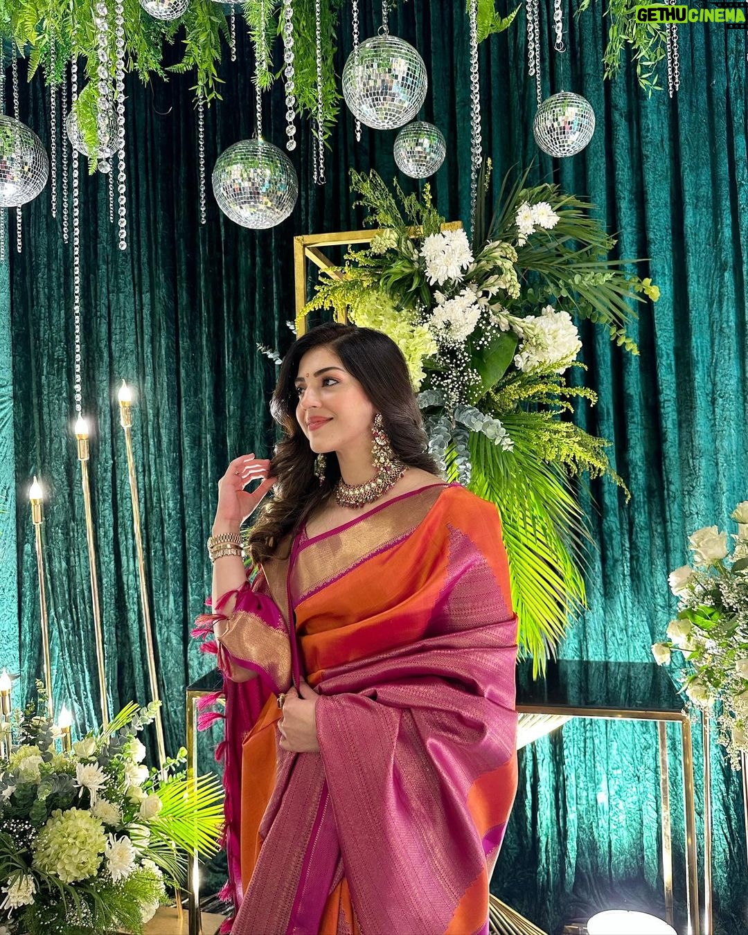Mehrene Kaur Pirzada Instagram - Love for sarees 🌼 Pune, Maharashtra