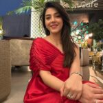 Mehrene Kaur Pirzada Instagram - 🌹 ❤️ Dubai, United Arab Emirates