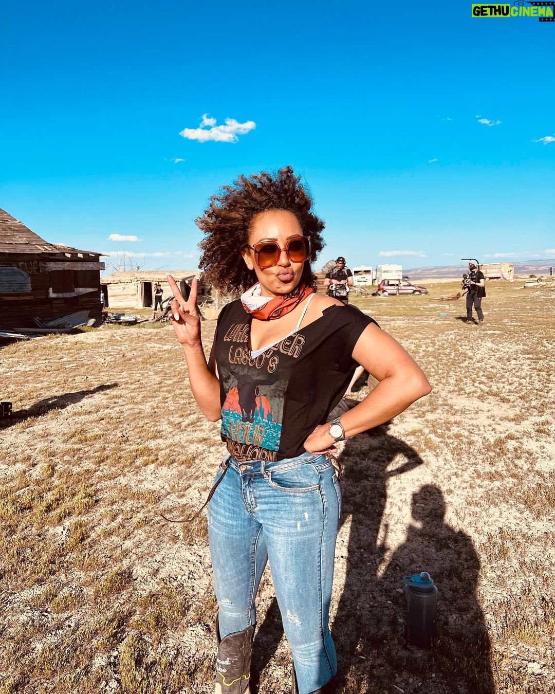 Mel B Instagram - Bring it on “girls trip” I’m in my element #badass #girlpower #customboots ALL my idea ✌🏾👀