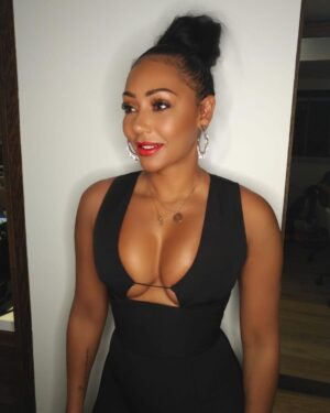 Mel B Instagram - Yessss @celebjuiceofficial tonight peeps don’t forget to tune in boom😆😆😆