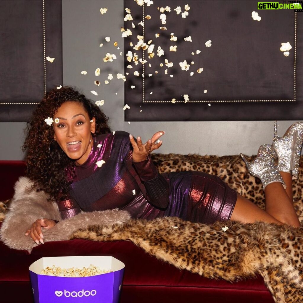 Mel B Instagram - AD | Badoo you love me hosting the new podcast, The Truth Flirts? Well then today's your lucky day! The latest episode ‘Single Parents Alone Together’ with @officialjamelia and @solo.mamma is live now, so tune in now @BadooUK #DateHonestly 💜#nofilter #brutallyhonest