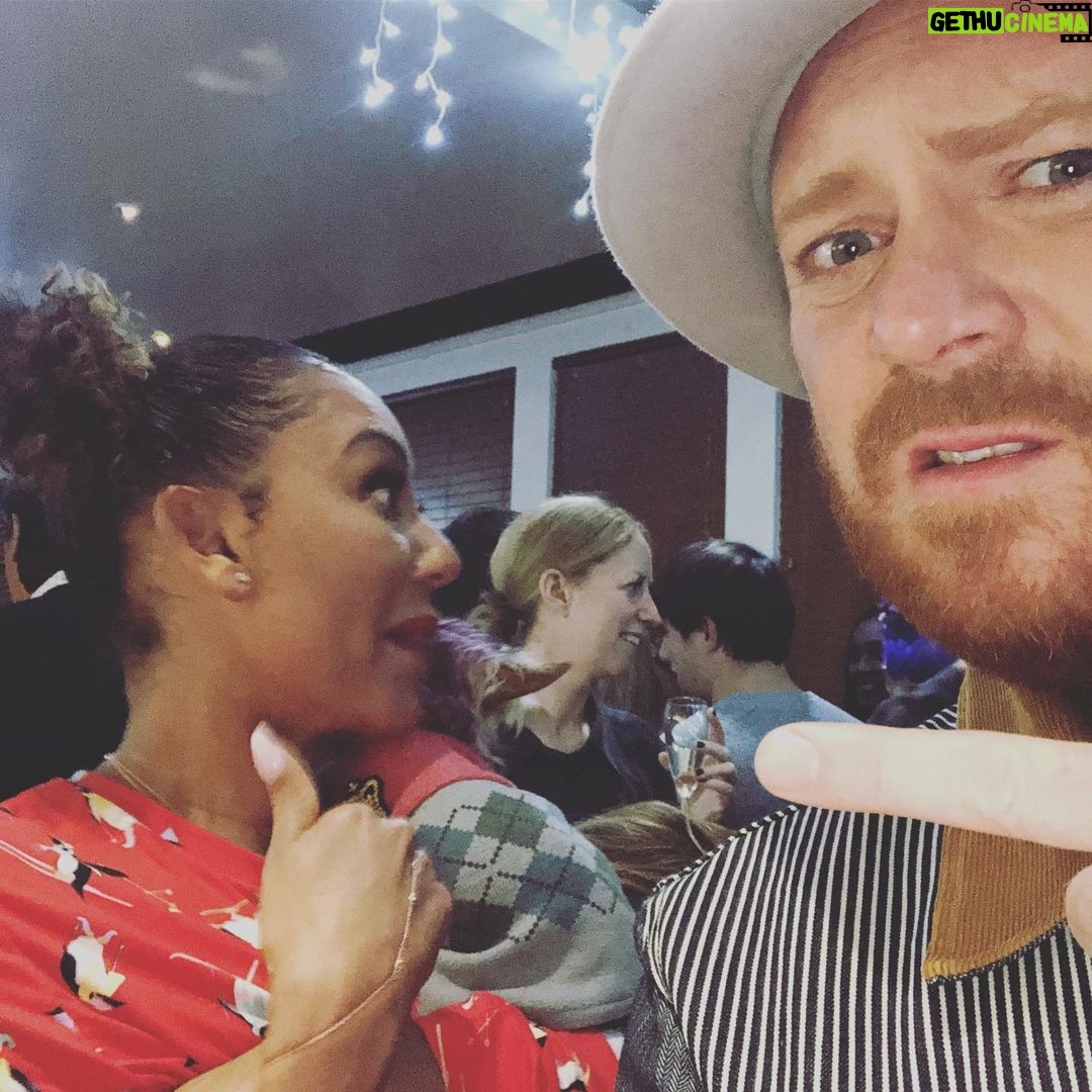 Mel B Instagram - About last night #celebjuice #teamcaptain #pj Elstree Studios