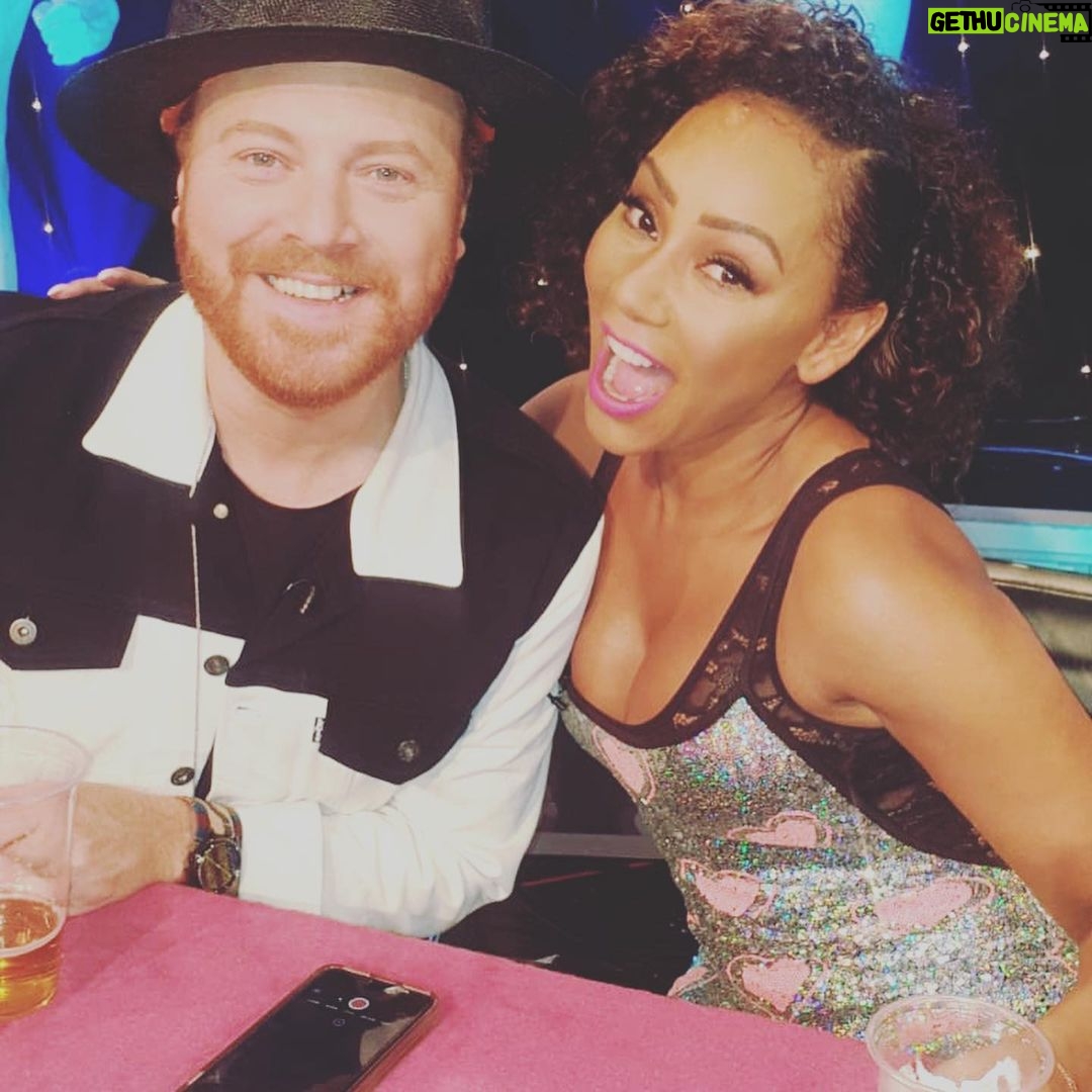 Mel B Instagram - About last night #celebjuice #teamcaptain #pj Elstree Studios