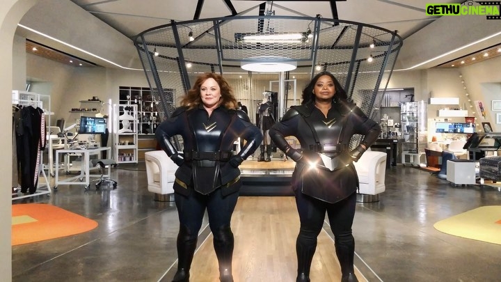 Melissa McCarthy Instagram - Thunder Force ⚡️ is #1 on @netflix and I just want to say THANK YOU to everyone for all the love and support we’ve received, especially mine and @octaviaspencer ‘s number one FAN (...wait until the end of the video 🌬) 🎉❤️💥🥳