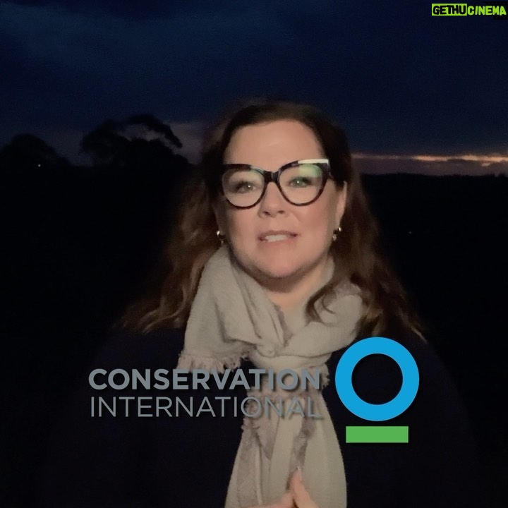 Melissa McCarthy Instagram - Today is Day 5 of our #20DaysOfKindness and we’re excited to kick off our incredible @prizeo sweepstakes with the inspiring @conservationorg 🌎 The #SuperIntelligence family is so thrilled to give Conservation International this donation so they can continue to protect and conserve our planet! Head over to PRIZEO.COM for the chance to win some fun prizes, all while helping Mother Earth ❤️ @hbomax