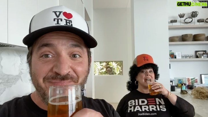 Melissa McCarthy Instagram - Aunt Marla always knows what’s up...