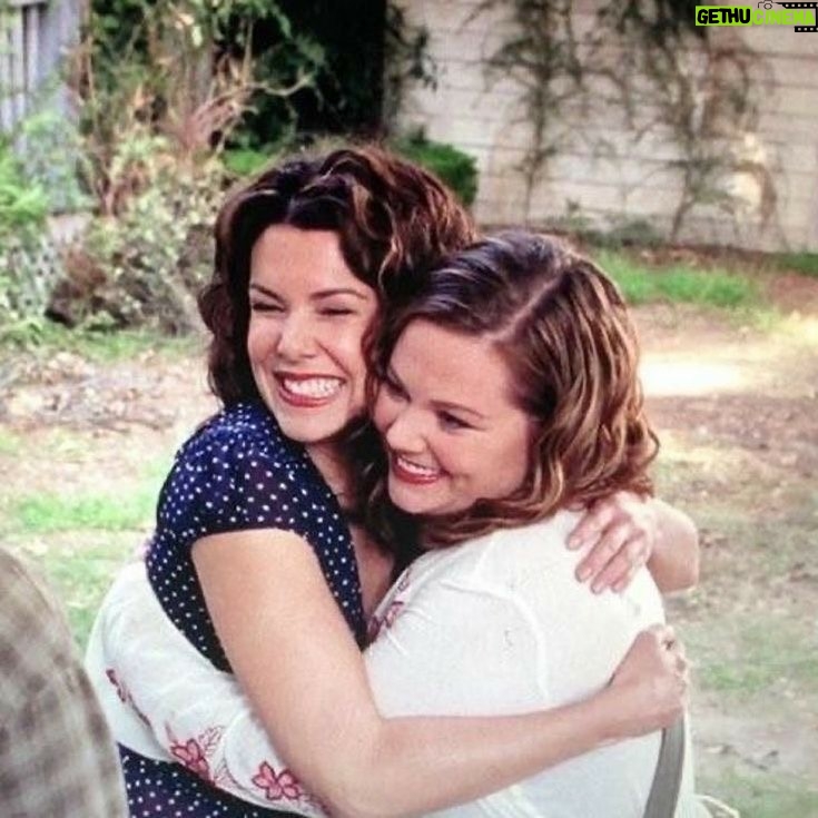 Melissa McCarthy Instagram - Happy Stars Hollow season to all those who celebrate!! 😊🍂✨☕️ How was this 22 years ago?!