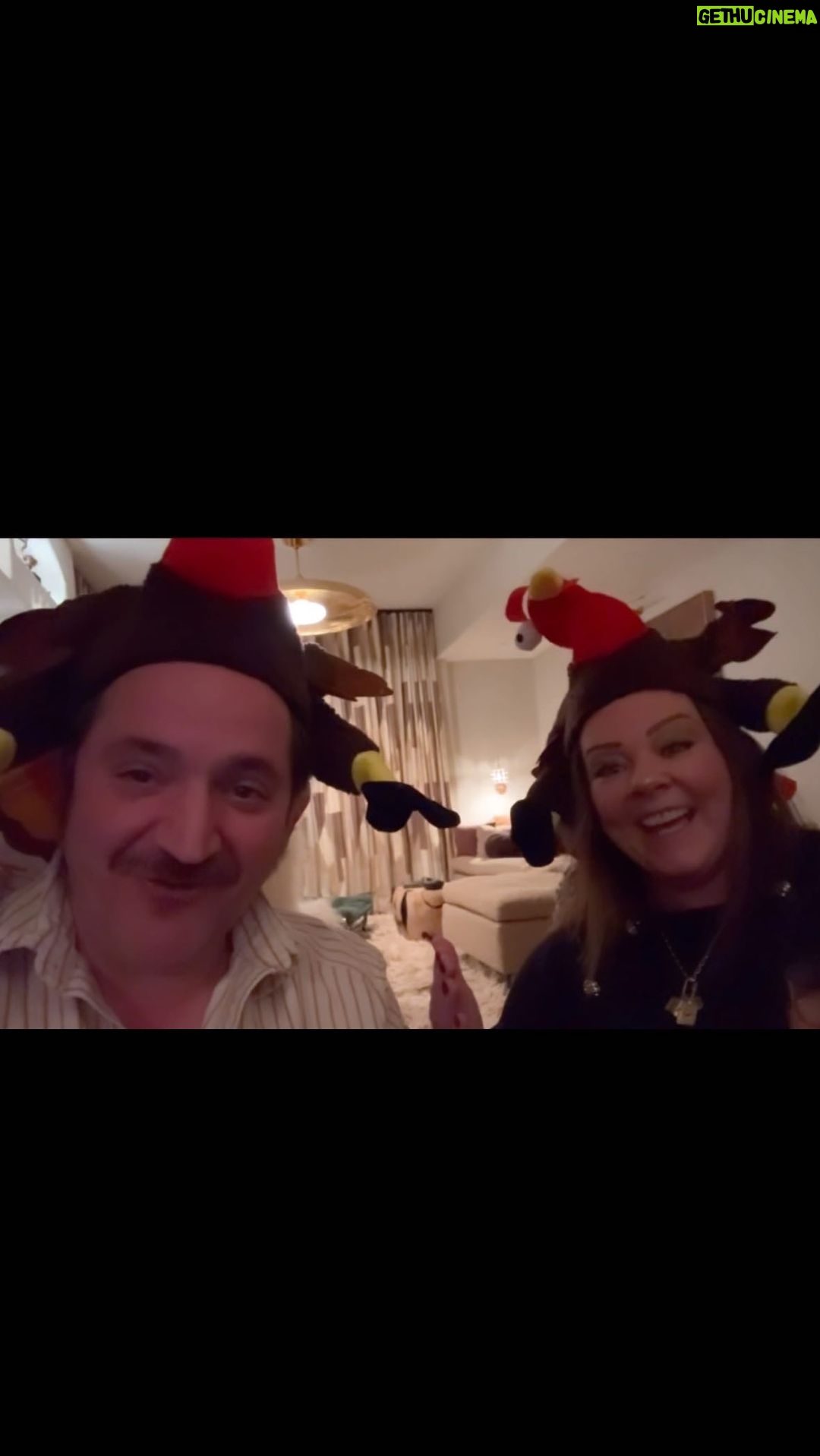 Melissa McCarthy Instagram - Sound off below and let us know which side of history you’re on!! TO TURKEY OR NOT TO TURKEY? 🥃🦃 #HappyKatesGiving