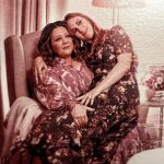 Melissa McCarthy Instagram - Don’t want to give too much away about tonight’s episode of #TheGreatGiveback but I CAN confirm I mama-rocked @jenna_perusich while we reflected on this weeks amazing couple, Katie and Lily ❤️🌈