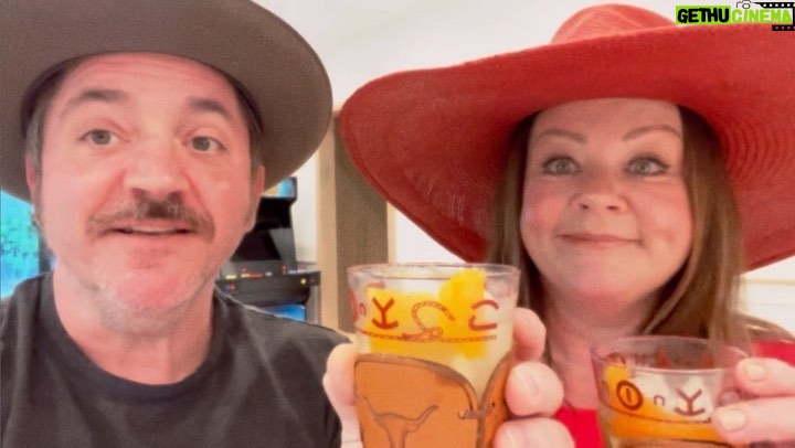 Melissa McCarthy Instagram - Happy Kate O’Clock!!! 🥃