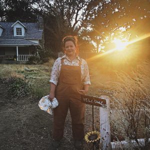 Melissa McCarthy Instagram - We shot The Starling pre covid, in 33 days, completely unaware of what our new reality would look like and just how important mental health and well being would become. This movie is about life and loss. Heartbreak and hope, but at the end of the day it’s about love. The Starling is out now in select theaters and streaming on @netflixfilm