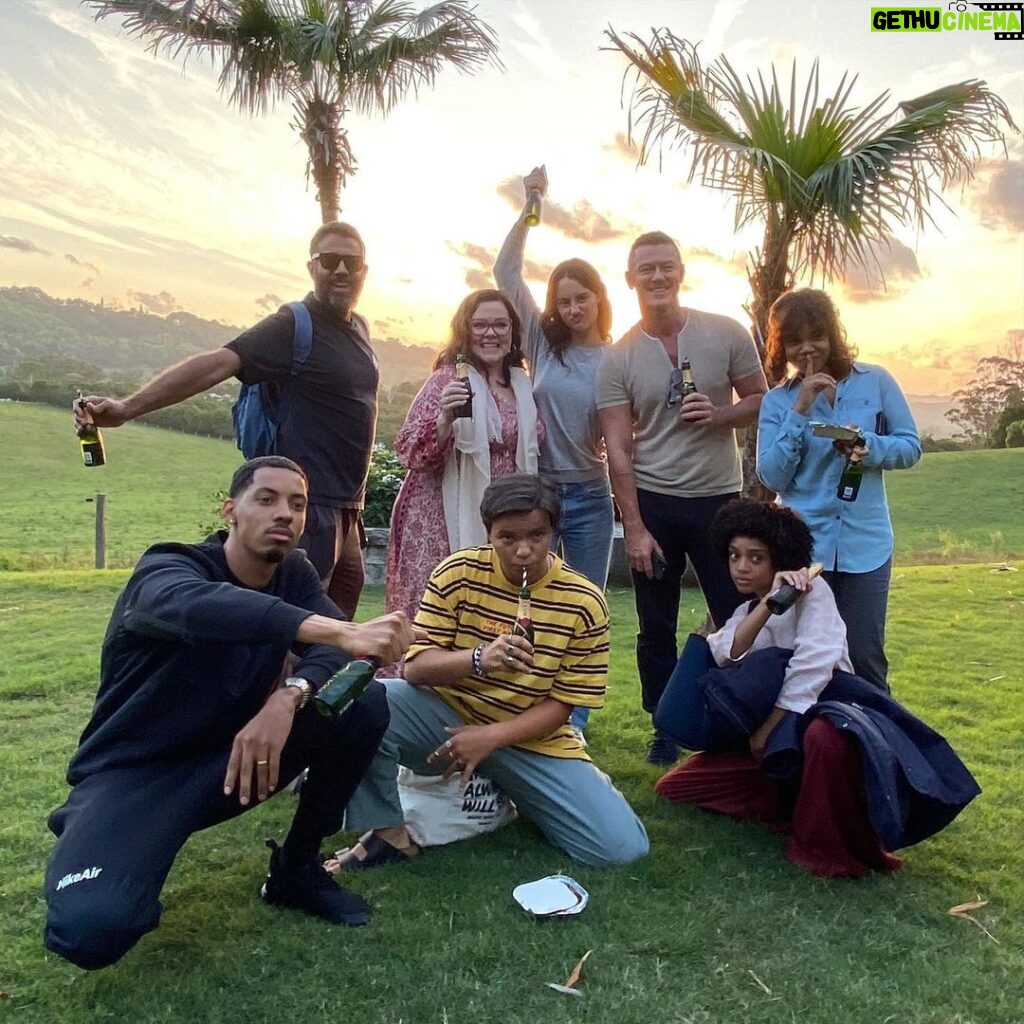 Melvin Gregg Instagram - Today I wrapped House Party & Premiered @9strangershulu 🥳 a revolving door of blessings! 🙏🏽