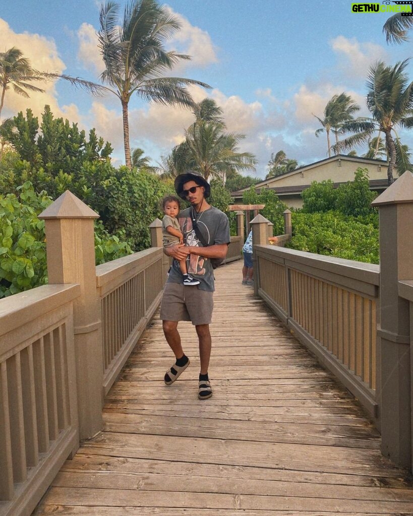 Melvin Gregg Instagram - Hawaii was Vibrant!!