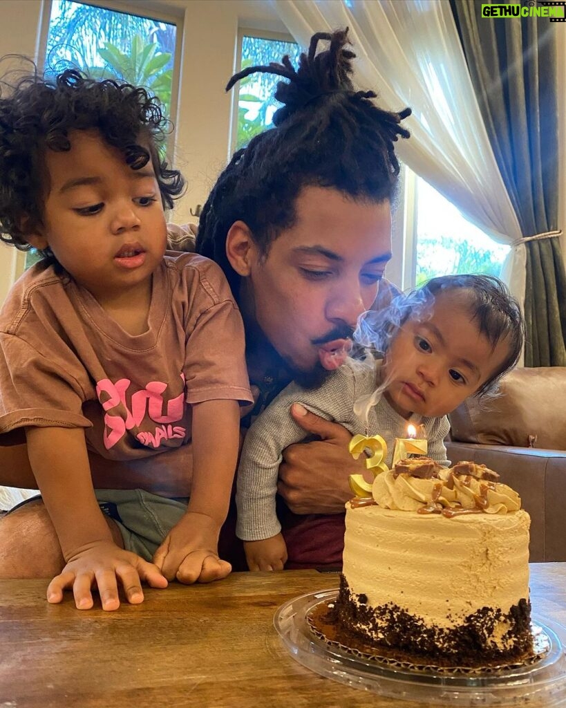 Melvin Gregg Instagram - Content is cool but Moments are Cooler… 1) Celebrating my 35th wit my boys 2) Mars 1st day of School 3) Auctioning off my Bday Gifts 4) Date Night for Bobbie’s Bday 5) Fun Fact: Mars is a Puzzle Master 6) Sonny’s 1st BDay 7) Sonny’s first steps 8) Views 9) Sonny’s 1st Cut 10)We gettin Afghan Money