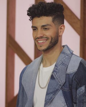 Mena Massoud Instagram - Press in Toronto for #EvolvingVegan was a smash 💥