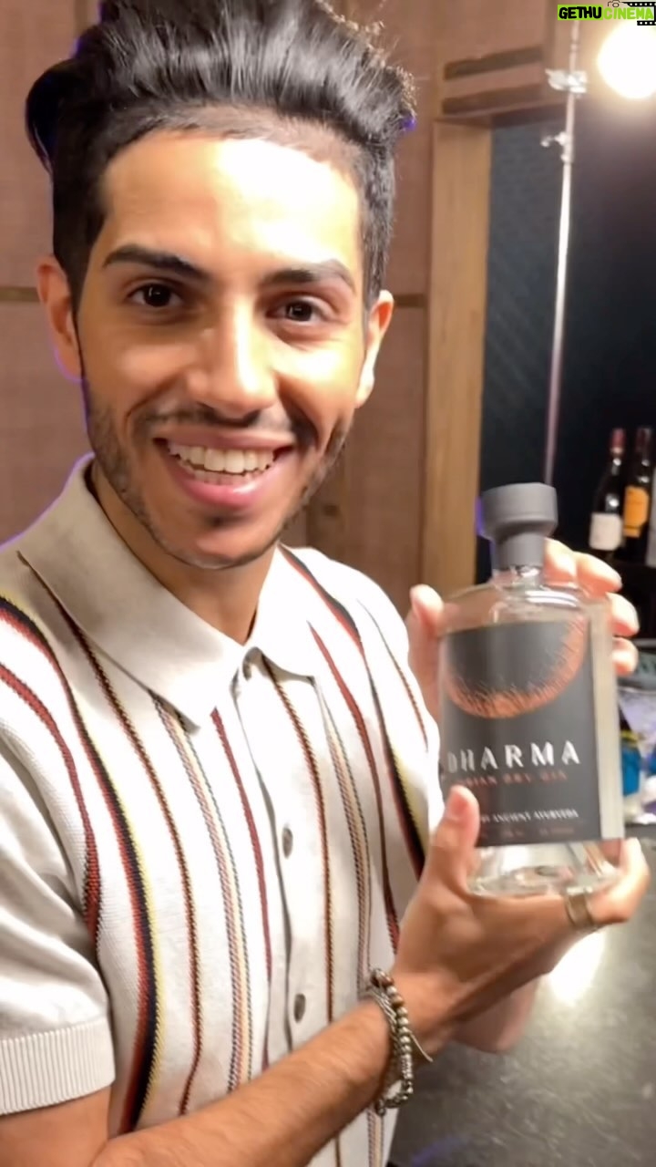 Mena Massoud Instagram - If you’re visiting Vegas this weekend, be sure to check out @saffrontheeatery (right off the strip) for some delicious food, gorgeous ambiance and incredible cocktails made with @dharma.gin The Citrus Saffron Drop is one of my favs with our craft gin Las Vegas, Nevada