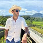 Mena Massoud Instagram – Happy Sunday from #Hawaii ☀️