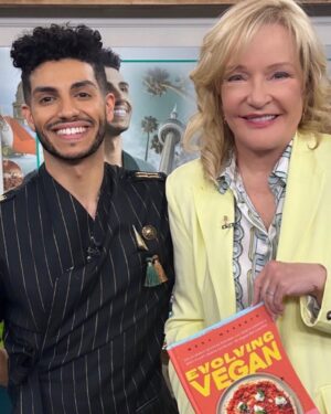 Mena Massoud Instagram - Thank you to the @themarilyndenisshow & all the incredible press in #Toronto for having me. Always good to be back home! 

📷: @randotoronto 
💇🏽‍♂️: @sher_beauty 
🧥: @styledbylmc