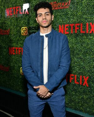 Mena Massoud Instagram - Great night celebrating API talent for @netflix @hollywoodreporter @goldhouseco