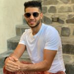 Mena Massoud Instagram – Summer time in La La Land ☀️