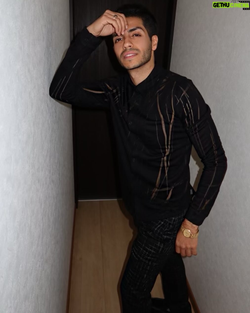 Mena Massoud Instagram - Good things take ⏳