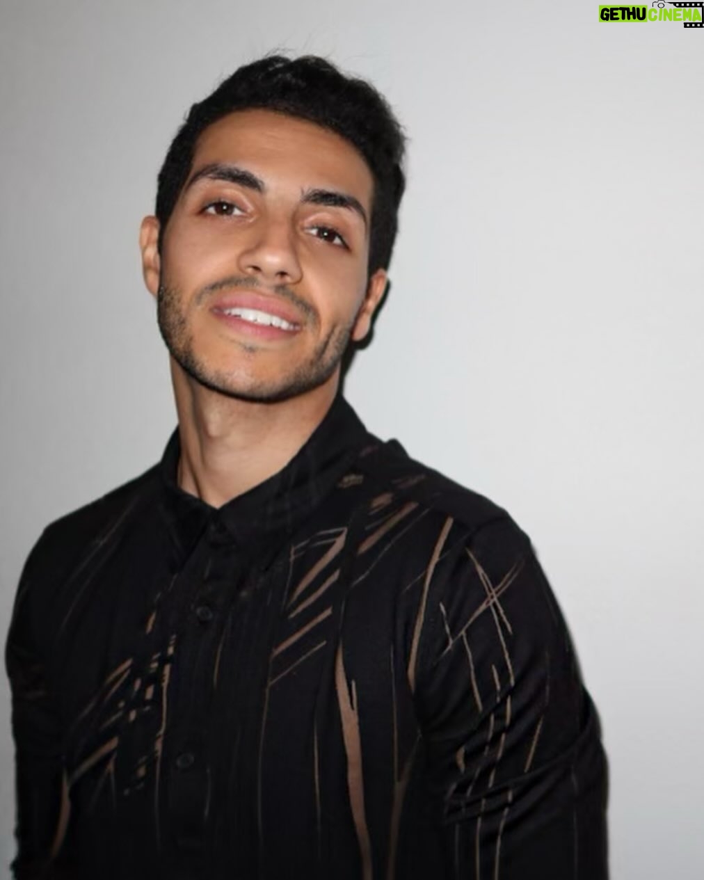Mena Massoud Instagram - Good things take ⏳