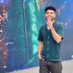 Mena Massoud Instagram – Trying to figure out what I’m going to do this weekend like –