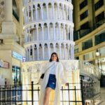 Menna Fadali Instagram - 🎅🏼🎄🎁🇹🇷❤️ Venezia Mega Outlet