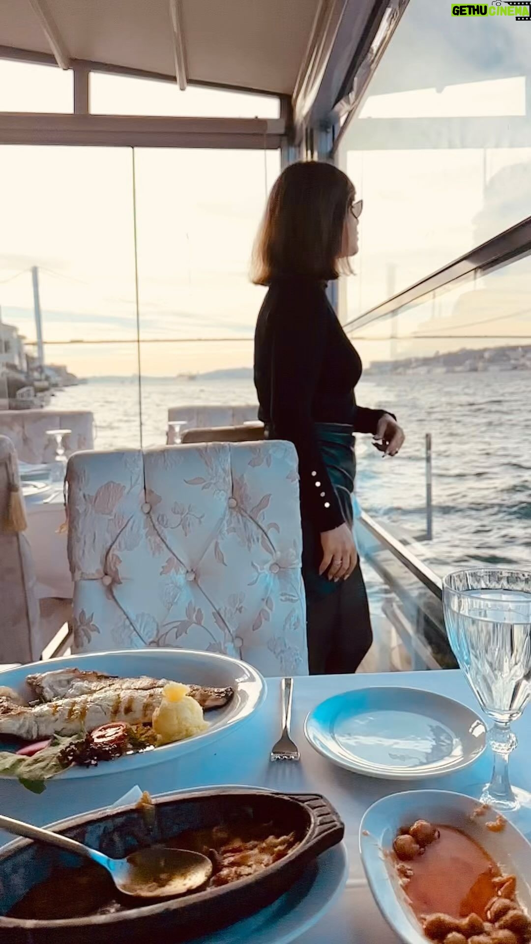Menna Fadali Instagram - ❤️❤️🇹🇷 #اسطنبول Beylerbeyi