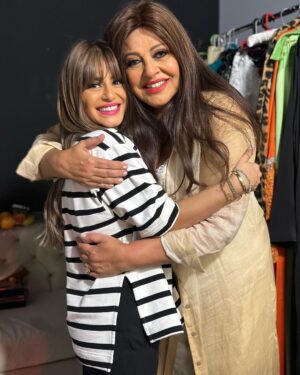 Menna Fadali Instagram - الحب كله ❤️ 
بحبها من قلبي واحلي شغل معاكي كفايه قلبها و روحها الحلوه 
زينب في #صوابع_زينب مبروك يا قلبي نورتي المسرح وانتي اضافه ل اي عمل وحقيقي انتي مكسب ل اي حد يعرفك او يشتغل معاكي
بحبك يا ملكه احلي هالوله❤️❤️❤️ #صوابع_زينب