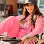 Menna Fadali Instagram - Beauty is not to have a beautiful face but to have a beautiful mind and heart and most importantly a beautiful soul 🧿😉