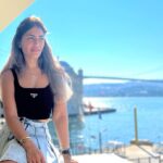 Menna Fadali Instagram - 5 ways to be happy 1- look for the good in every situation 2- ignore what people say about u 3- laugh more often 4- don’t listen to gossip 5- Once it’s Past 👌🏽 Istanbul, Turkey